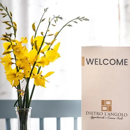 Dietro L'angolo Апартаменты *